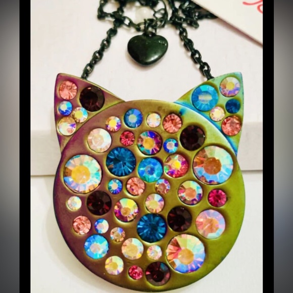 Betsey Johnson Multicolored Sparkle Stone Cat Face Pendant Cable Necklace NWT - Picture 2 of 13